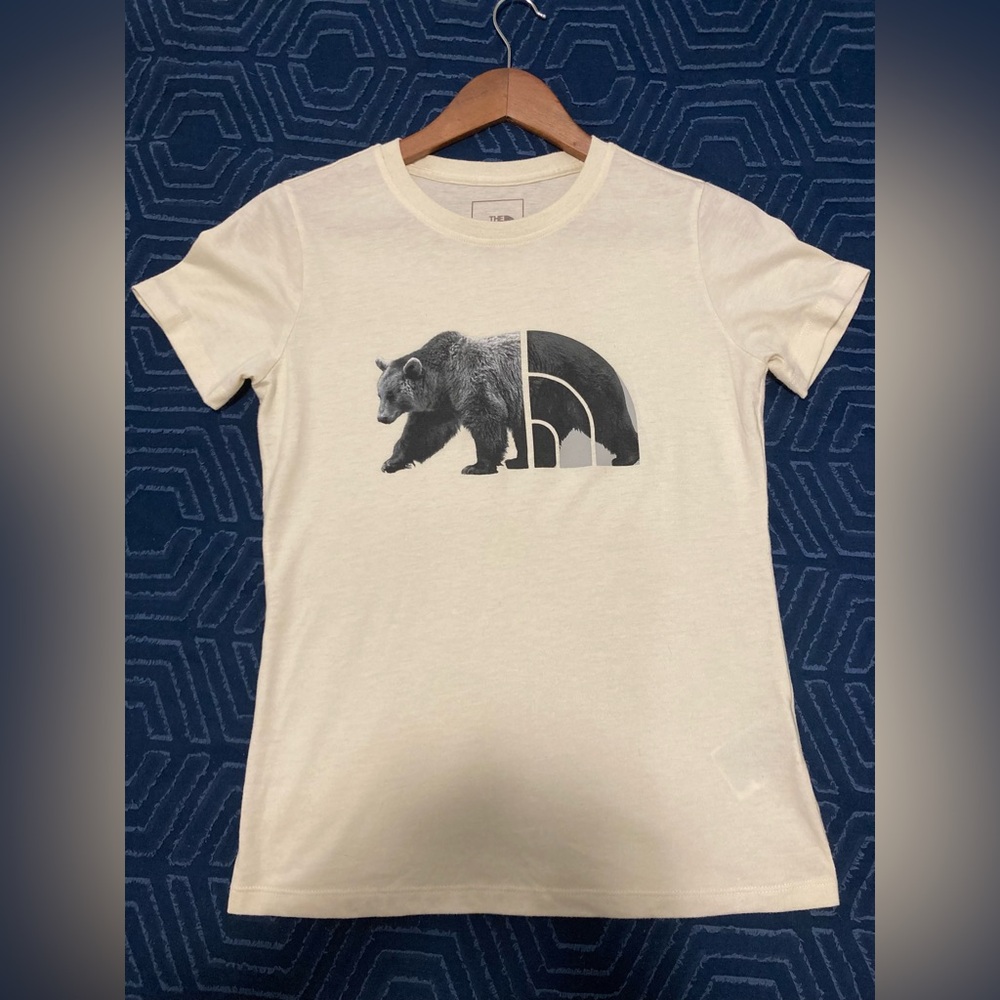 The North Face - (Small) - Ivory/Black ~ Grizzly T-Shirt